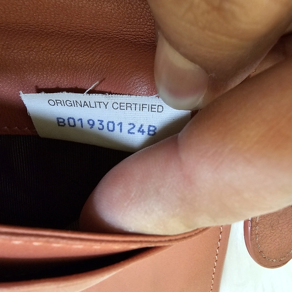 Bottega Veneta Intrecciato Flap Wallet, coral - Picture 11 of 14